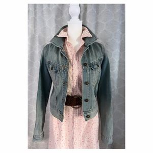 I LOVE H81 DENIM JEAN JACKET / EUC / 100% COTTON / SIZE SP